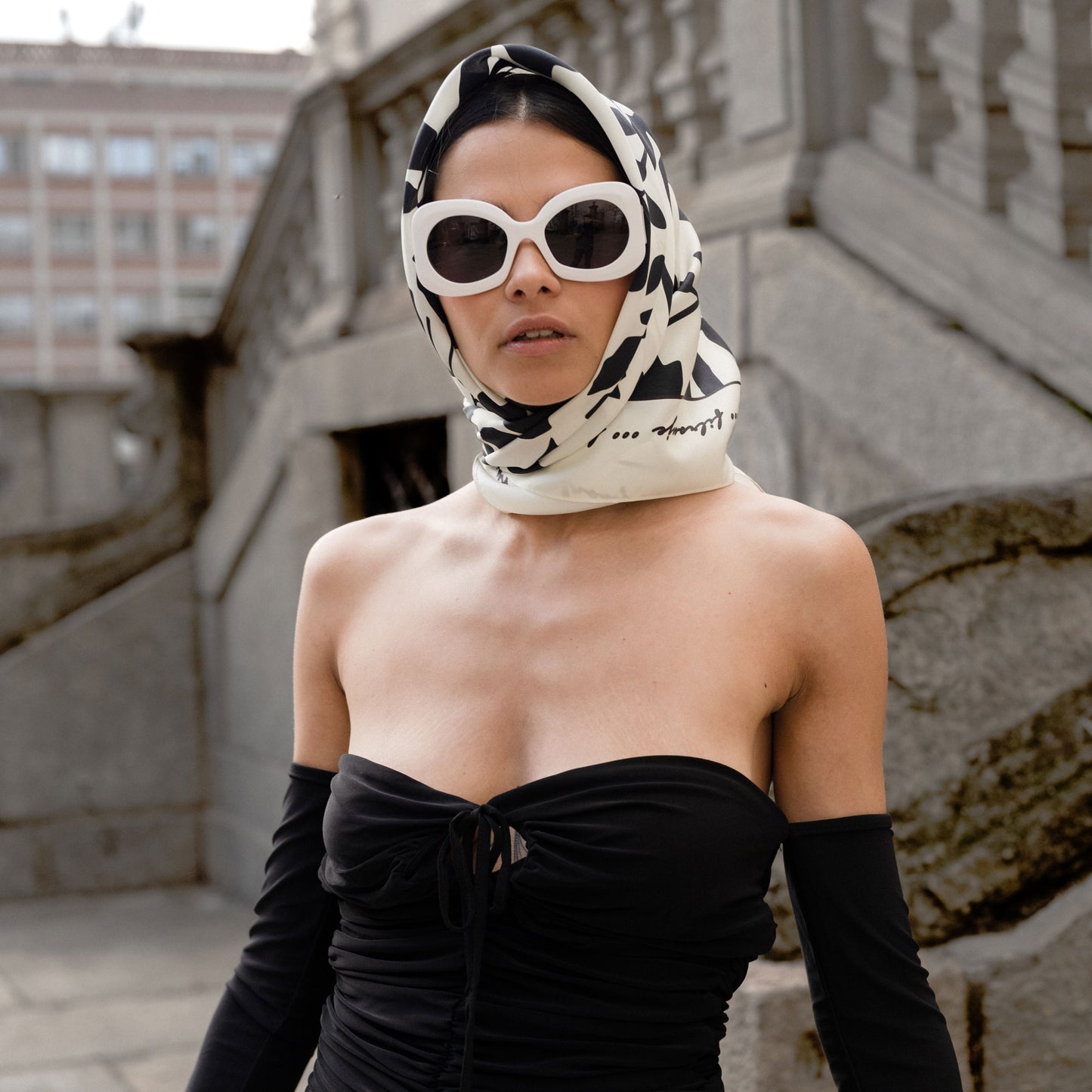 Winona-Foulard 90x90 in 100% seta