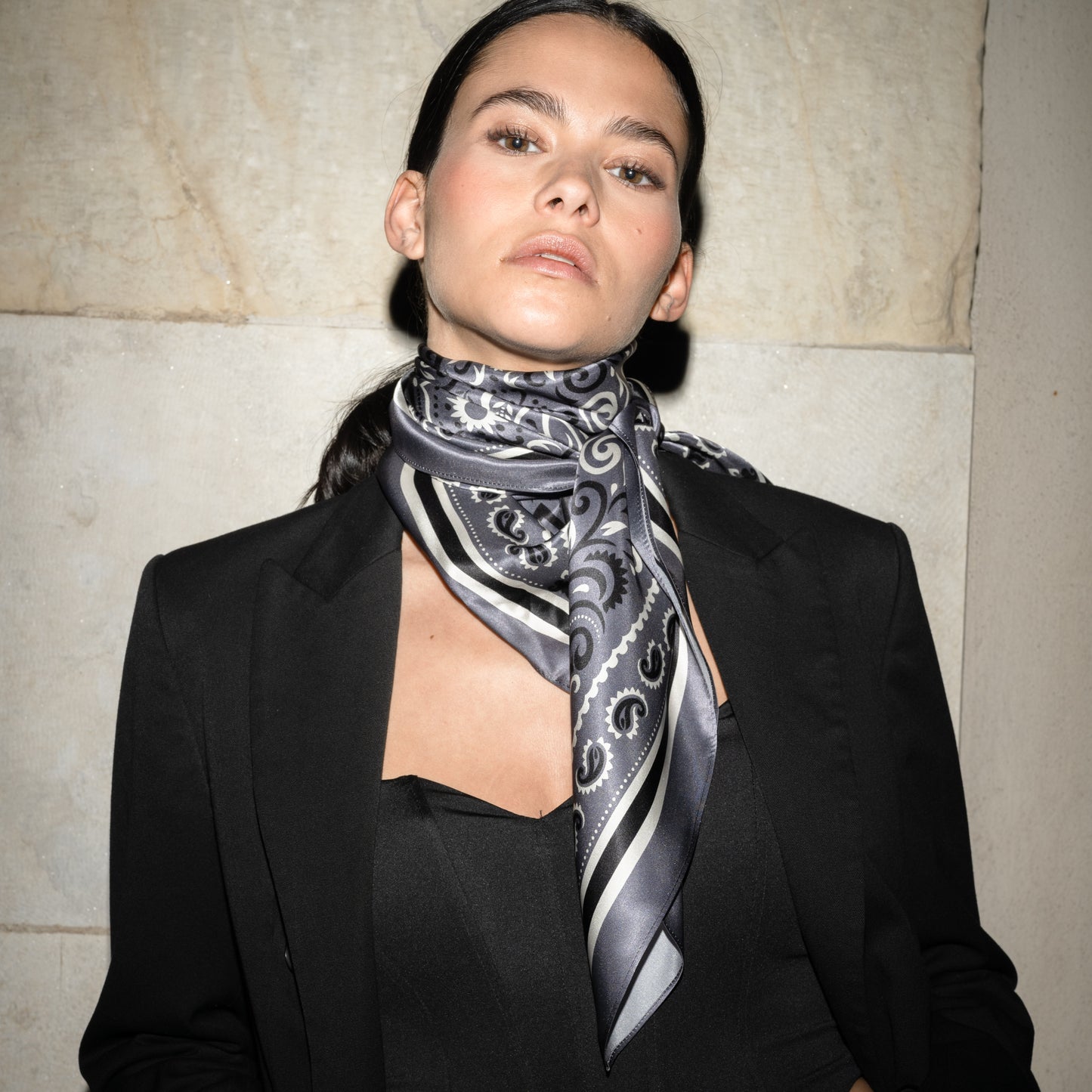 Charlie - Foulard 90x90 in 100% seta