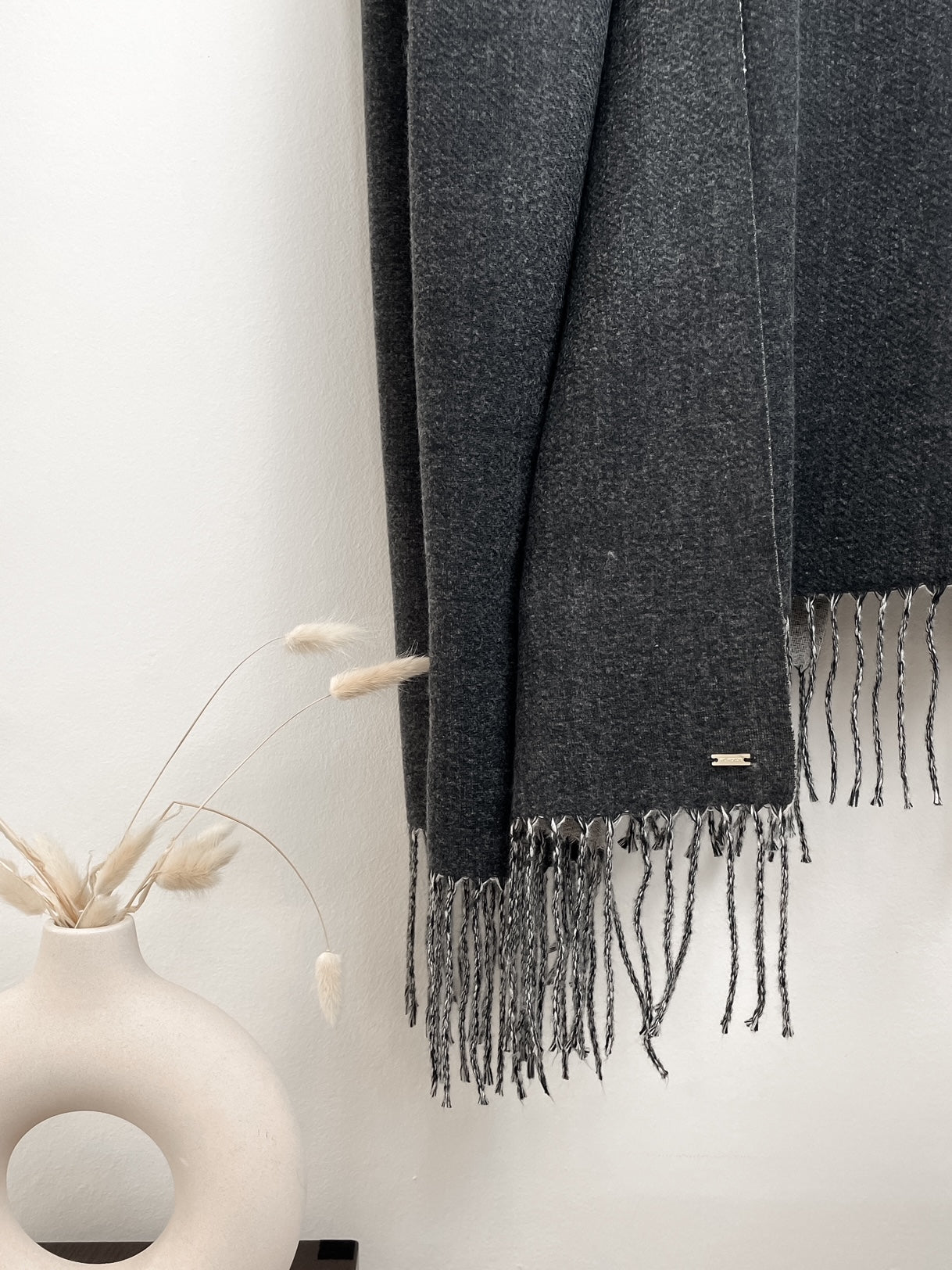 Sciarpa Grigio Melange con tag oro