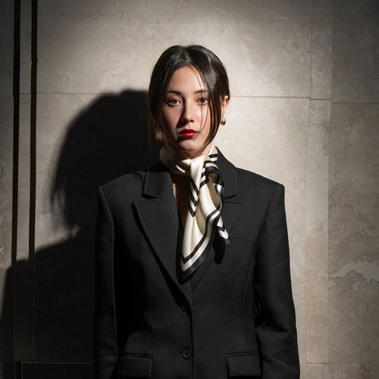 Joy-Foulard 65x65 in 100% seta