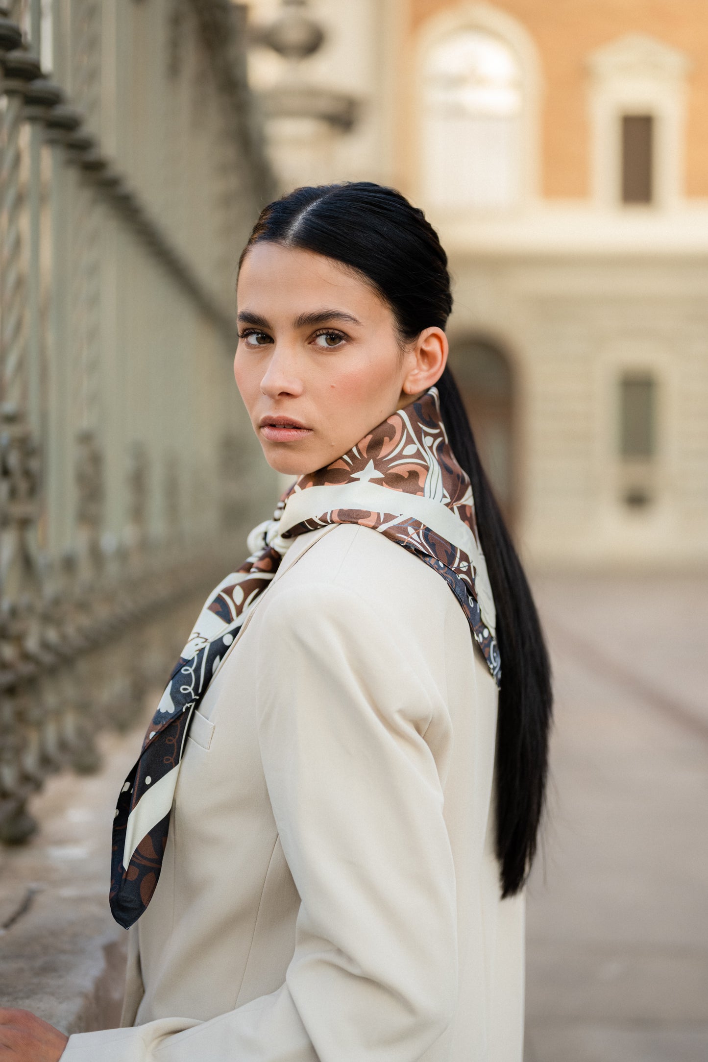 Cora-Foulard 90x90 in 100% seta